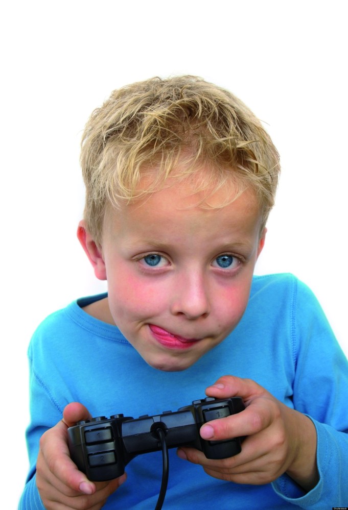 o-kid-video-game-facebook